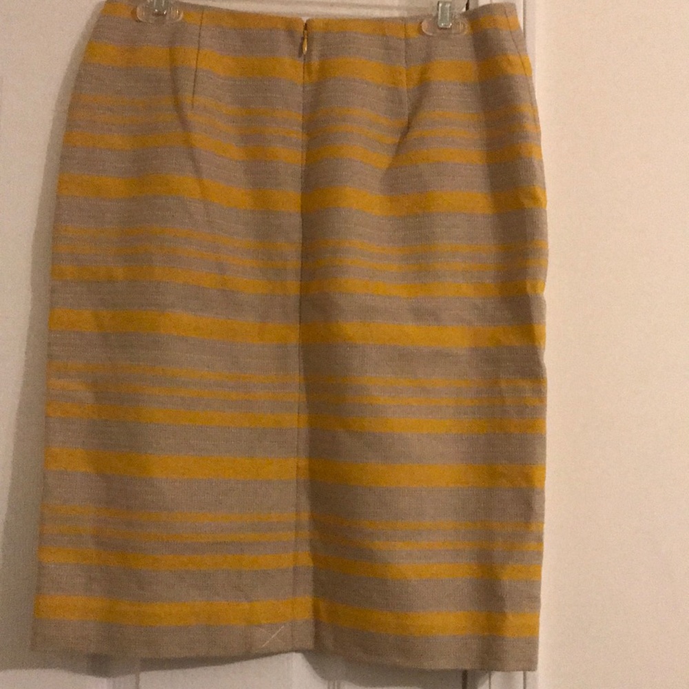‼️LAST DAY‼️~ Talbots Pencil Skirt - Picture 6 of 7